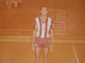 O atacante Pelé foi um dos atletas trazidos por Kalil do Minas O atacante Pelé foi um dos atletas trazidos por Kalil do Minas