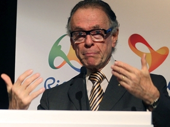 Nuzman tenta a quinta reeleição no COB nesta sexta Nuzman tenta a quinta reeleição no COB nesta sexta