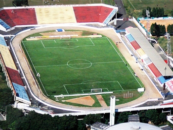 Estádio Novelli Júnior, descrito com problemas graves na parte elétrica Estádio Novelli Júnior, descrito com problemas graves na parte elétrica