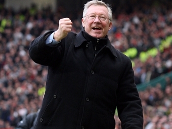 Foi com Sir Alex também que o United superou o Liverpool e passou a ser o maior campeão inglês, com 20 títulos