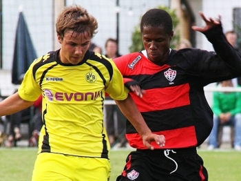 Gotze Borussia Dortmund Vitória Final Torneio de Hausen Alemanha Gotze Borussia Dortmund Vitória Final Torneio de Hausen Alemanha