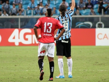 Raulen Brasil de Pelotas Barcos Grêmio Campeonato Gaúcho 26/03/2014 Raulen Brasil de Pelotas Barcos Grêmio Campeonato Gaúcho 26/03/2014
