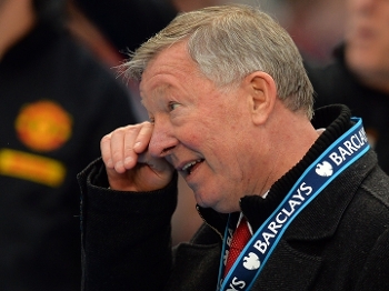 Ferguson se emociona no último discurso como técnico do United Ferguson se emociona no último discurso como técnico do United