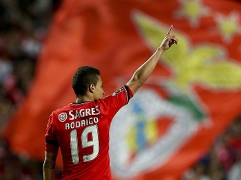 Rodrigo abriu o placar e teve boa participação na goleada