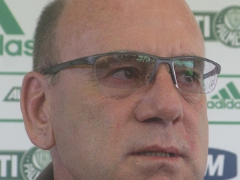 Brunoro durante coletiva no Palmeiras Brunoro durante coletiva no Palmeiras