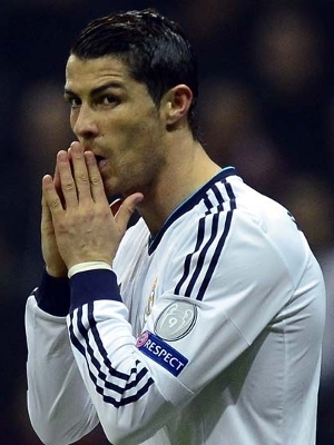 Cristiano Ronaldo lamenta gol perdido do Real Madrid