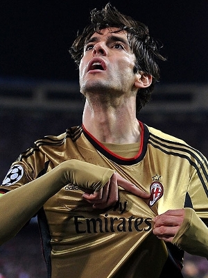 Kaká foi o autor do gol do Milan sobre o Atlético de Madri no Vicente Calderón Kaká foi o autor do gol do Milan sobre o Atlético de Madri no Vicente Calderón