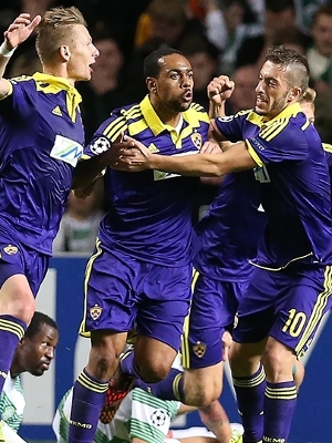 Marcos Tavares marcou o gol que classificou o Maribor para a fase de grupos da Champions League Marcos Tavares marcou o gol que classificou o Maribor para a fase de grupos da Champions League