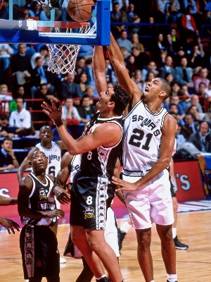 Vasco perdeu para os Spurs em 1999 Vasco perdeu para os Spurs em 1999