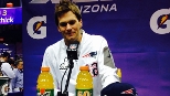 Repórteres inusitados, musa e multidão de jornalistas: veja as melhores fotos do Media Day do Super Bowl