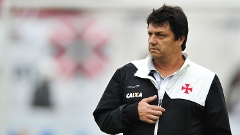 Técnico Adilson Batista mostrou preocupação com a situação do Vasco na Série B