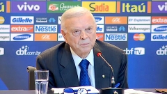 José Maria Marin em coletiva na sede da CBF