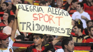 Torcedores comemoram o título do Sport na Copa do Nordeste sobre o Ceará