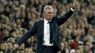 Jupp Heynckes comanda toque de bola do Bayern contra o Barcelona Jupp Heynckes comanda toque de bola do Bayern contra o Barcelona