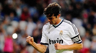 Kaká comemora gol pelo Real Madrid