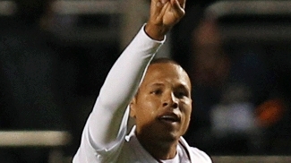 Luis Fabiano marcou seu 100º gol no Morumbi com a camisa do São Paulo