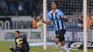 Marcelo Moreno comemora primeiro gol do Grêmio contra o Sport Marcelo Moreno comemora primeiro gol do Grêmio contra o Sport