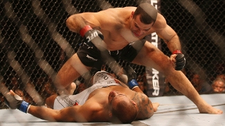 Shogun nocauteou Te Huna com uma 'bomba' de canhota Shogun nocauteou Te Huna com uma 'bomba' de canhota