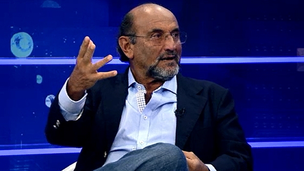 Andrés volta atrás em convite e Rosenberg não comandará Arena Corinthians