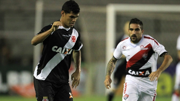 Vasco perdeu de virada para o Vitória, nesta quarta-feira, em São Januário