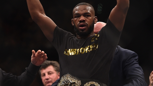 Jones diz que quer encarar Anthony 'Rumble' Johnson Jones diz que quer encarar Anthony 'Rumble' Johnson