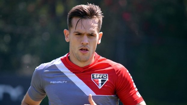 Rafael Toloi durante treino do São Paulo no CT da Barra Funda Rafael Toloi durante treino do São Paulo no CT da Barra Funda