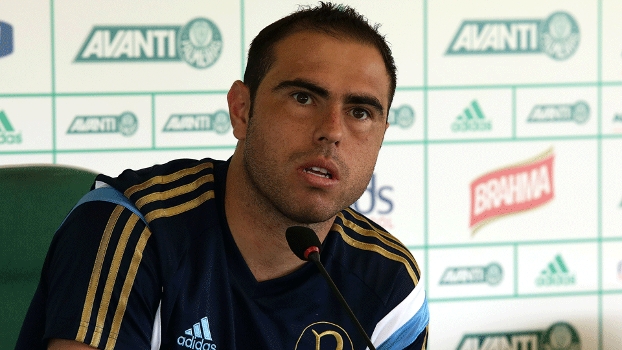 Sem temer clássicos, Bruno César avisa: 'Temos que passar por cima de todos'