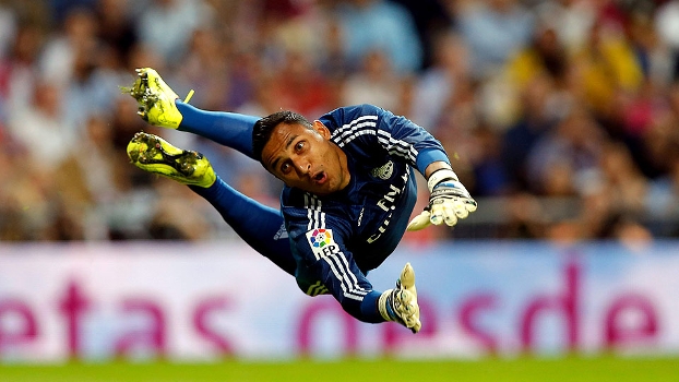 Goleiro se destacou na Copa, mas ainda não desbancou Casillas no Real Madrid Goleiro se destacou na Copa, mas ainda não desbancou Casillas no Real Madrid