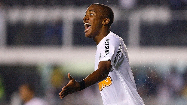 Victor Andrade se despediu do Santos nesta quarta-feira. Destino do jogador ainda é incerto Victor Andrade se despediu do Santos nesta quarta-feira. Destino do jogador ainda é incerto