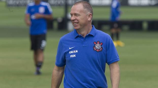 Mano esquece contas e celebra Corinthians dependendo só de si por Libertadores