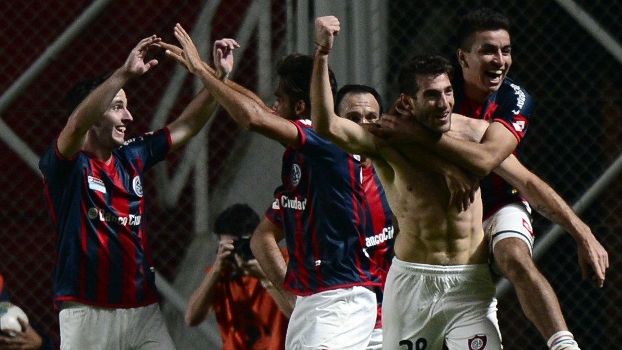 Jogadores do San Lorenzo foram à loucura com o gol 'salvador' de Piatti, aos 43 minutos do segundo tempo