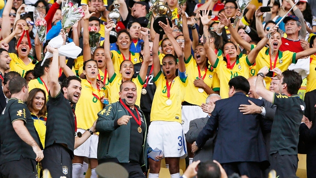 Brasil Trofeu Campeao Copa America Feminina 28/09/2014 Brasil Trofeu Campeao Copa America Feminina 28/09/2014