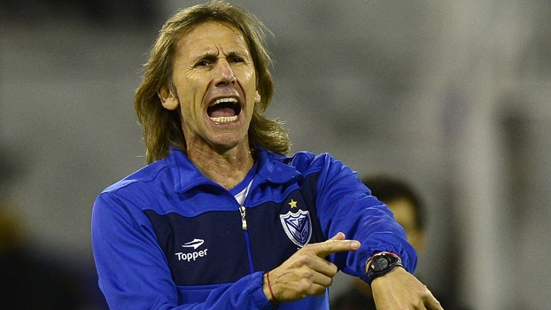 Ricardo Gareca, novo técnico do Palmeiras, nos tempos de Vélez Sarsfield: quatro títulos pelo Fortín