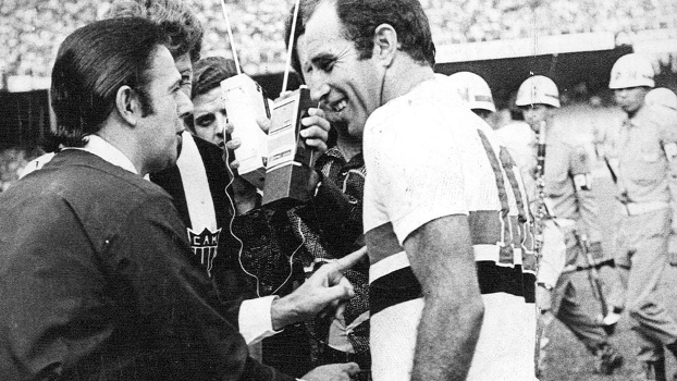 Armando Marques conversa com Gérson antes da final do Brasileiro-1971 Atlético-MG x São Paulo Armando Marques conversa com Gérson antes da final do Brasileiro-1971 Atlético-MG x São Paulo