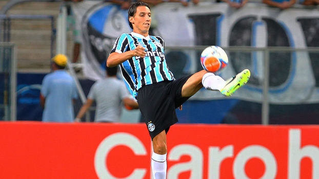 Com boas atuações, Pedro Geromel se tornou titular do Grêmio Com boas atuações, Pedro Geromel se tornou titular do Grêmio