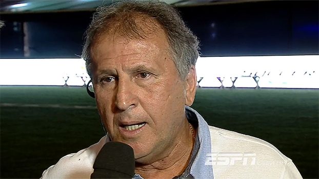 Zico concede entrevista exclusiva ao Bate-Bola Zico concede entrevista exclusiva ao Bate-Bola