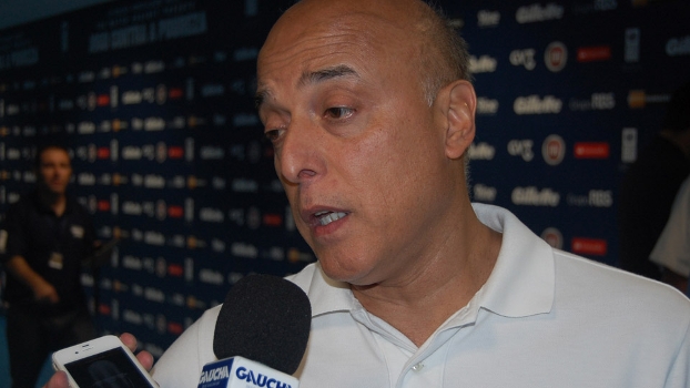 Gilmar Veloz, empresário, compareceu ao Jogo Contra a Pobreza em Porto Alegre Gilmar Veloz, empresário, compareceu ao Jogo Contra a Pobreza em Porto Alegre