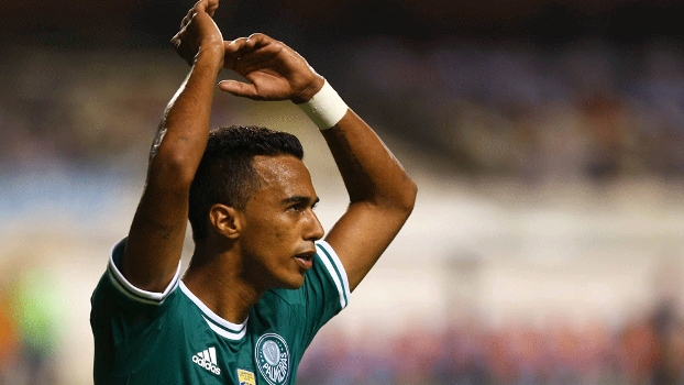 Juninho curte fase com gols sem se esquecer de aprendizado em crise