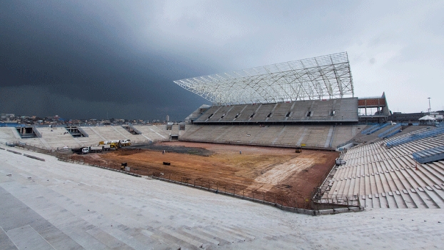 Corinthians garantiu que a Arena de Itaquera, palco da abertura da Copa-2014, será entregue em dezembro de 2013 Corinthians garantiu que a Arena de Itaquera, palco da abertura da Copa-2014, será entregue em dezembro de 2013