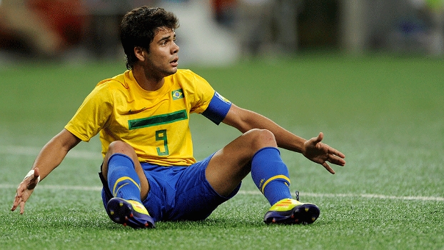 Henrique, que jogou o último Brasileirão pelo Bahia, era o capitão do Brasil no Pan 2011 Henrique, que jogou o último Brasileirão pelo Bahia, era o capitão do Brasil no Pan 2011