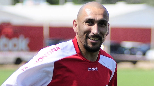Guiñazu volta a treinar no Internacional