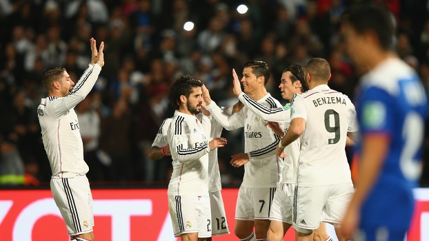 Jogadores do Real Madrid comemoram gol na vitória sobre o Cruz Azul