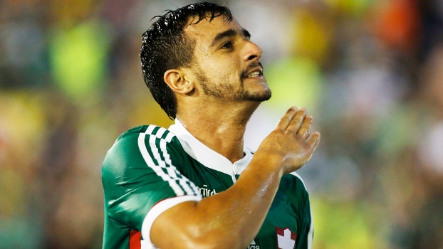 Henrique Comemora Gol Palmeiras Figueirense Campeonato Brasileiro 22/05/2014 Henrique Comemora Gol Palmeiras Figueirense Campeonato Brasileiro 22/05/2014