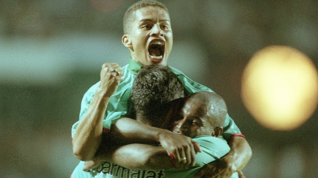 Pelo Palmeiras, Alex conquistou a tão sonhada Libertadores em 1999 Pelo Palmeiras, Alex conquistou a tão sonhada Libertadores em 1999