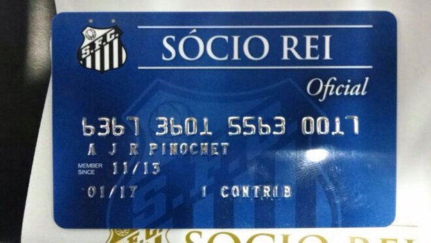 Carteirinha de sócio do Santos falsificada com o nome do ditador chileno Augusto Pinochet Carteirinha de sócio do Santos falsificada com o nome do ditador chileno Augusto Pinochet