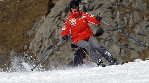 Michael Schumacher Esquiando Madonna Di Campiglio Itália 13/01/05 Michael Schumacher Esquiando Madonna Di Campiglio Itália 13/01/05