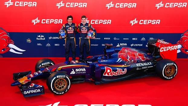 Toro Rosso apresentou seu novo carro neste sábado Toro Rosso apresentou seu novo carro neste sábado