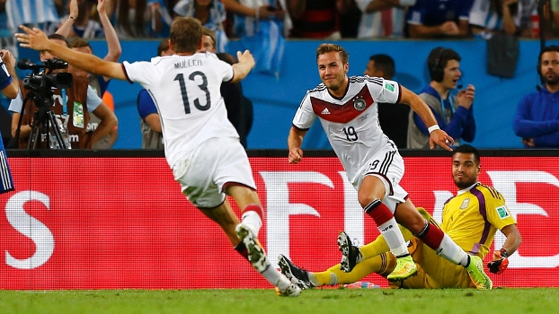 Gotze marcou o gol da Alemanha no segundo tempo da prorrogação