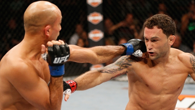 Frankie Edgar 'sobra' e vence fácil BJ Penn, completando 3 a 0 na trilogia contra o rival Frankie Edgar 'sobra' e vence fácil BJ Penn, completando 3 a 0 na trilogia contra o rival