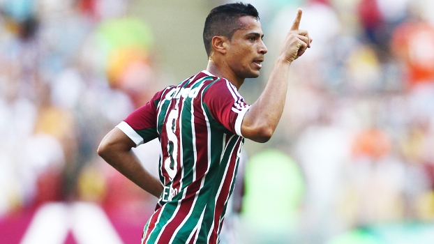 Cícero marcou o primeiro gol do Flu na goleada sobre o Sport, no Maracanã